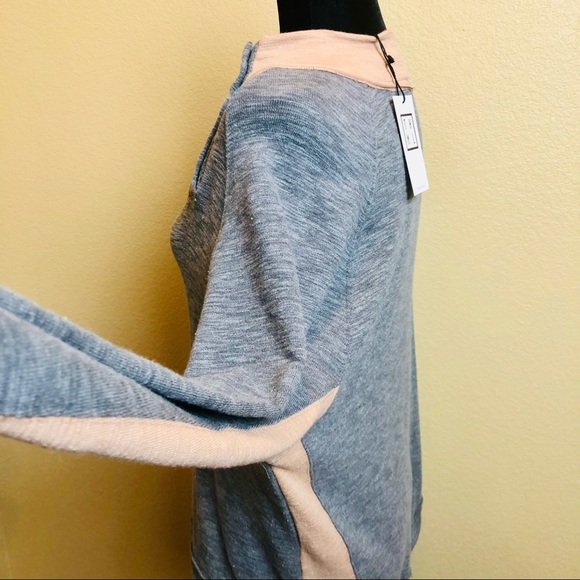 Sweater THML Grey Raglan Top NWT - Picture 2 of 9
